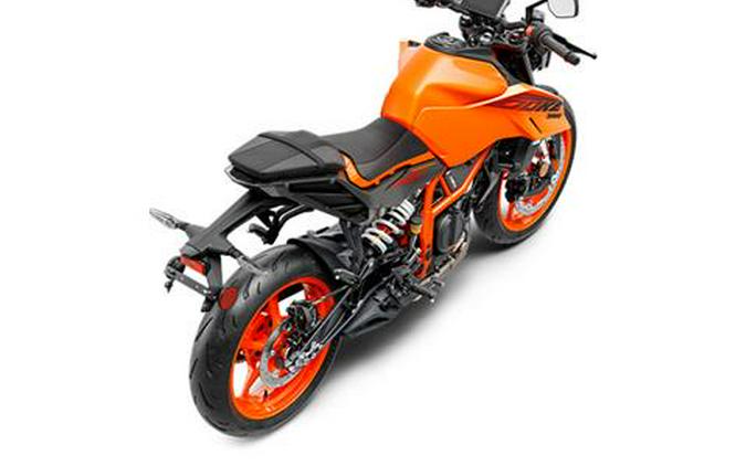 2025 KTM 390 Duke