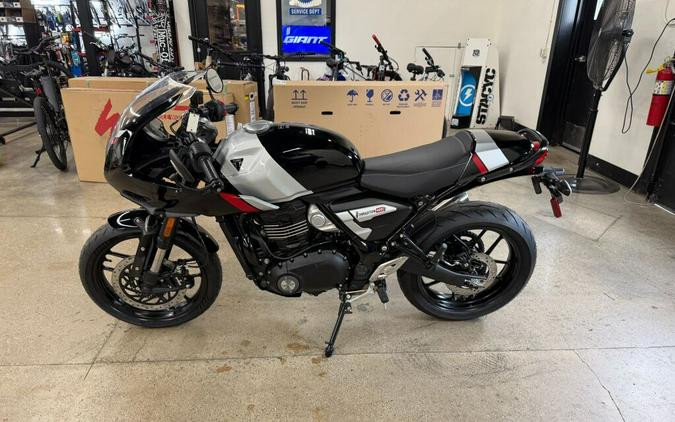 2026 Triumph Thruxton 400