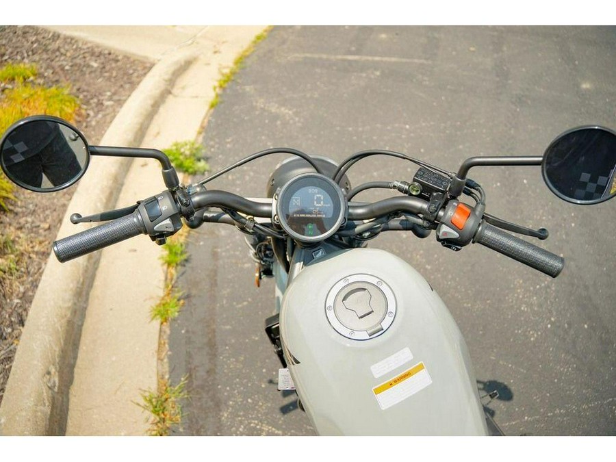 2026 Honda Rebel 300 E-Clutch