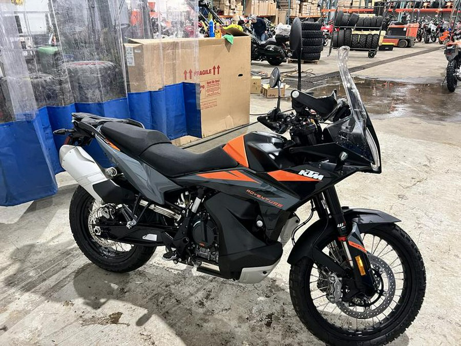 2023 KTM 890 Adventure