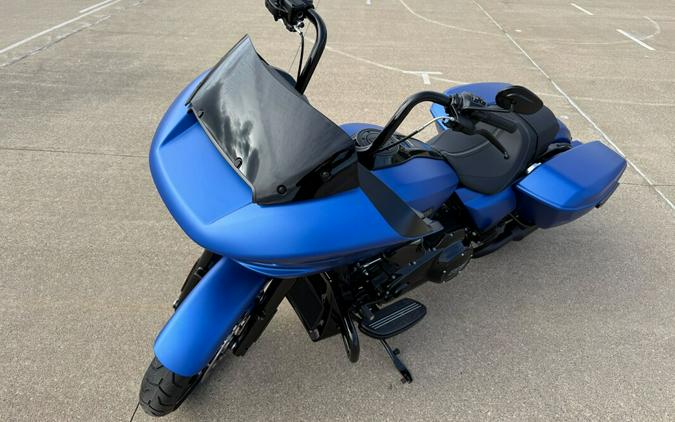 2026 Harley-Davidson® Road Glide® Aurora Blue Denim - Black