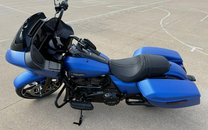 2026 Harley-Davidson® Road Glide® Aurora Blue Denim - Black