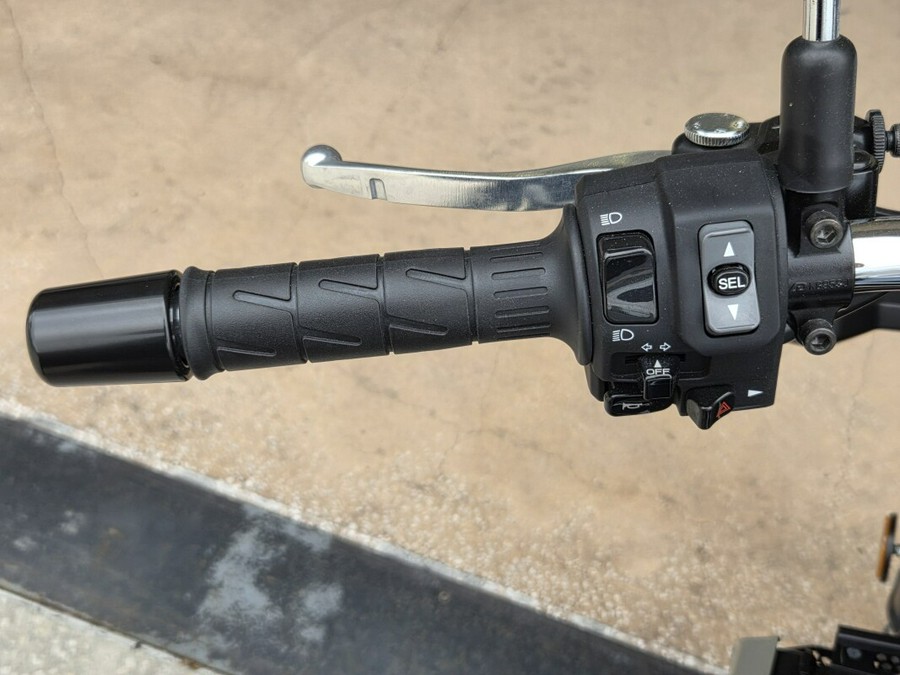 2022 Kawasaki Z900RS ABS