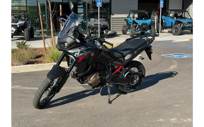2025 Africa Twin DCT - Honda