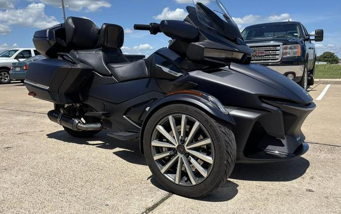 2022 Can-Am® Spyder RT Sea-To-Sky