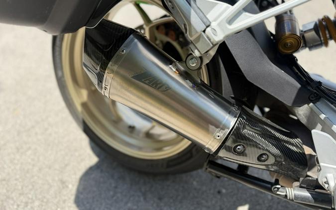 2023 Moto Guzzi V100 Mandello S