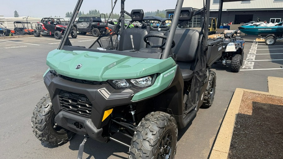 2026 Can-AM Defender DPS HD7
