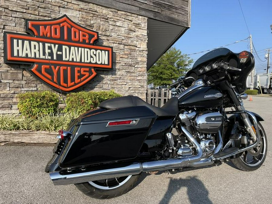 2022 Harley-Davidson® FLHX - Street Glide®