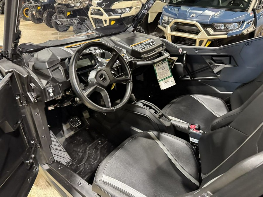 2025 Can-Am® Maverick Trail DPS 1000