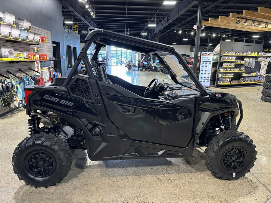 2025 Can-Am® Maverick Trail DPS 1000