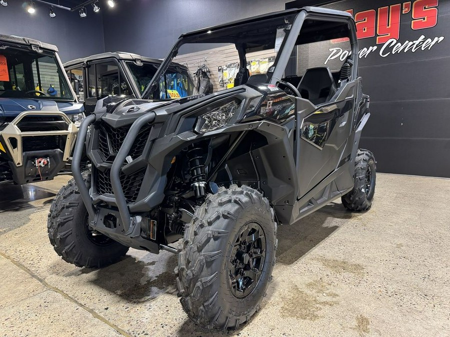 2025 Can-Am® Maverick Trail DPS 1000