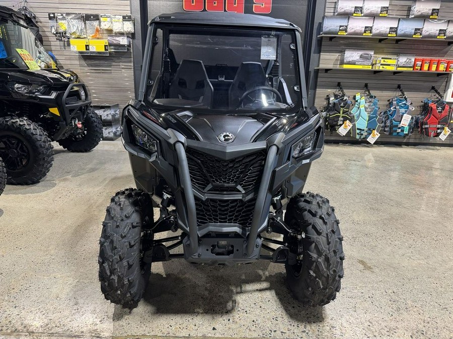 2025 Can-Am® Maverick Trail DPS 1000