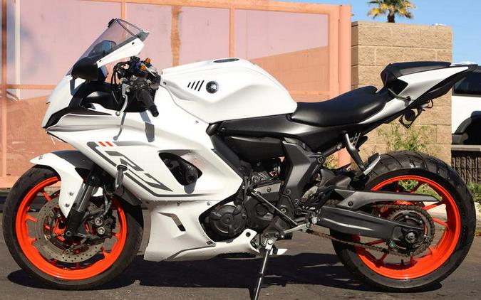 2023 Yamaha YZF-R7