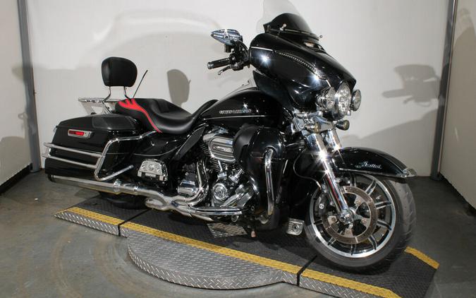 Used 2017 Harley-Davidson Ultra Limited Grand American Touring FLHTK Motorcycle For Sale In Miami, Florida