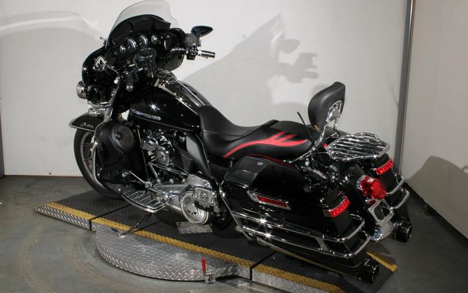 Used 2017 Harley-Davidson Ultra Limited Grand American Touring FLHTK Motorcycle For Sale In Miami, Florida