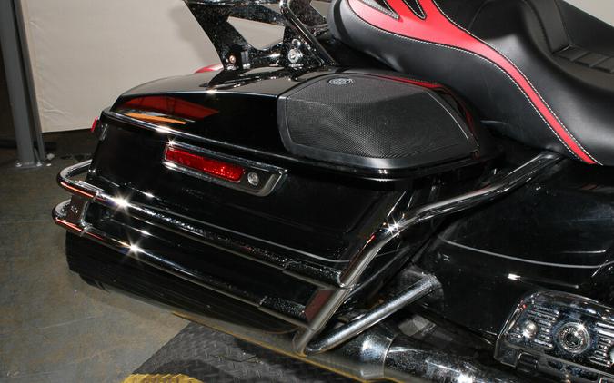 Used 2017 Harley-Davidson Ultra Limited Grand American Touring FLHTK Motorcycle For Sale In Miami, Florida