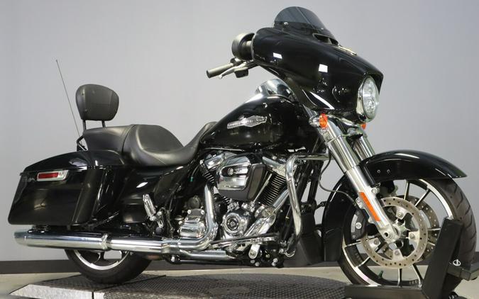 2023 Harley-Davidson Street Glide