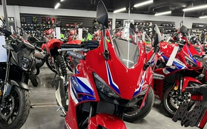 2025 Honda CBR500R