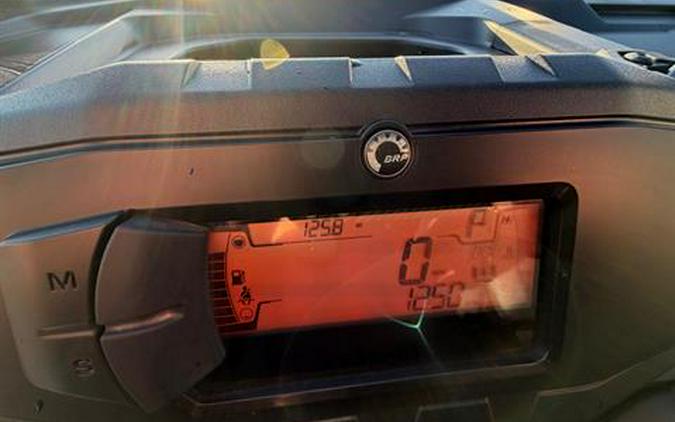 2025 Can-Am Defender MAX DPS HD10