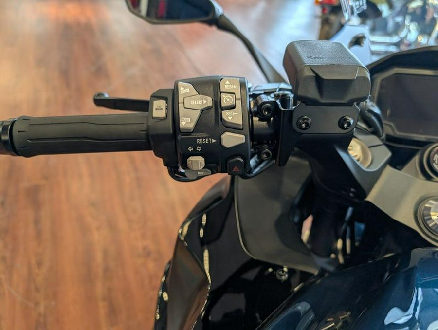 2026 Kawasaki Ninja® 1100SX SE ABS