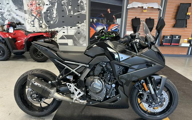 2025 Suzuki GSX-S 8R