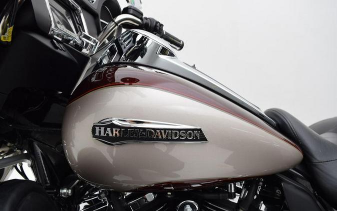 2018 Harley-Davidson® FLHTCUTG - Tri Glide® Ultra