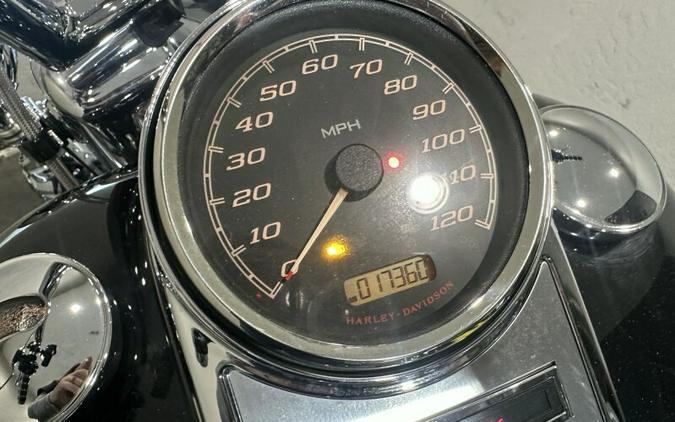 Harley-Davidson® Heritage Classic 107 2021 FLHC 020448T MIDNT CRIM/ STONE WASH WH P