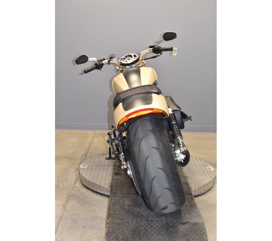 2015 Harley-Davidson V-Rod Muscle Sand Cammo Denim