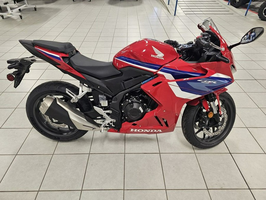 2025 Honda CBR500R
