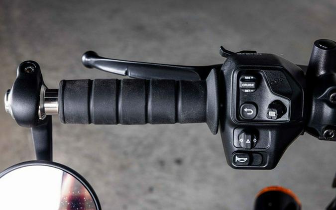 2026 Indian 101 Scout Black Crystal with Super Graphite