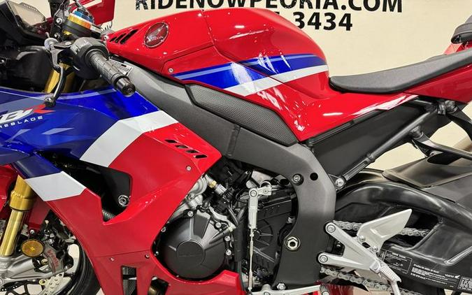 2026 Honda® CBR1000RR-R Fireblade SP