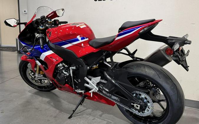 2026 Honda® CBR1000RR-R Fireblade SP