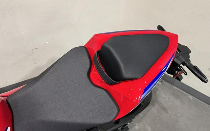2026 Honda® CBR1000RR-R Fireblade SP
