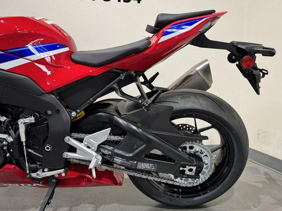 2026 Honda® CBR1000RR-R Fireblade SP