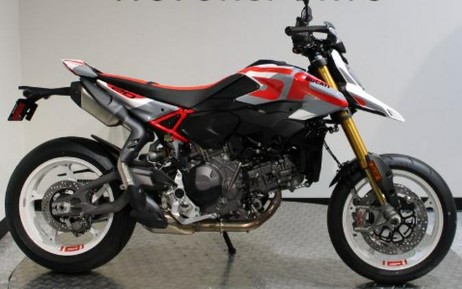 2026 Ducati Hypermotard V2 SP