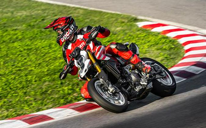 2026 Ducati Hypermotard V2 SP
