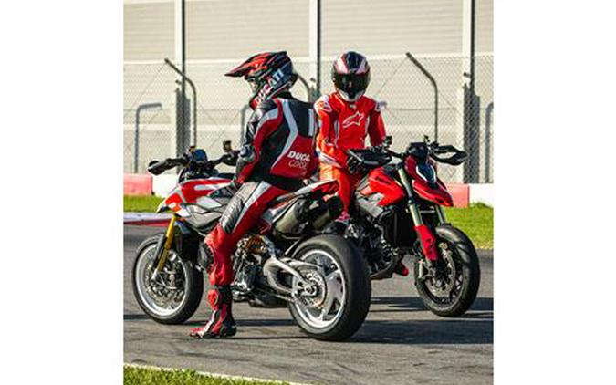 2026 Ducati Hypermotard V2 SP