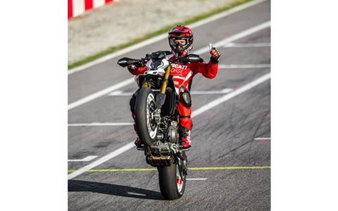 2026 Ducati Hypermotard V2 SP