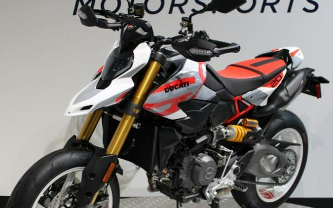 2026 Ducati Hypermotard V2 SP