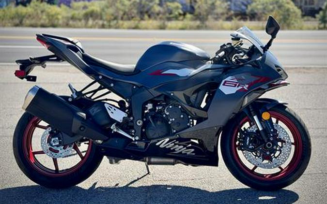 2027 Kawasaki NINJA® ZX™-6R