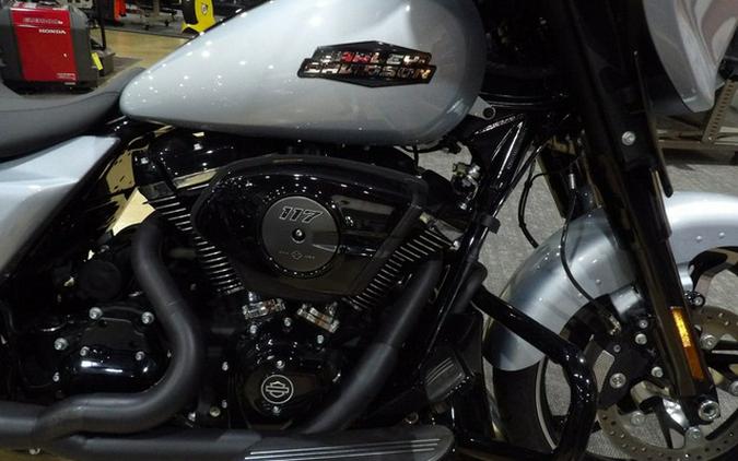 2024 Harley-Davidson FLHX - Street Glide Base