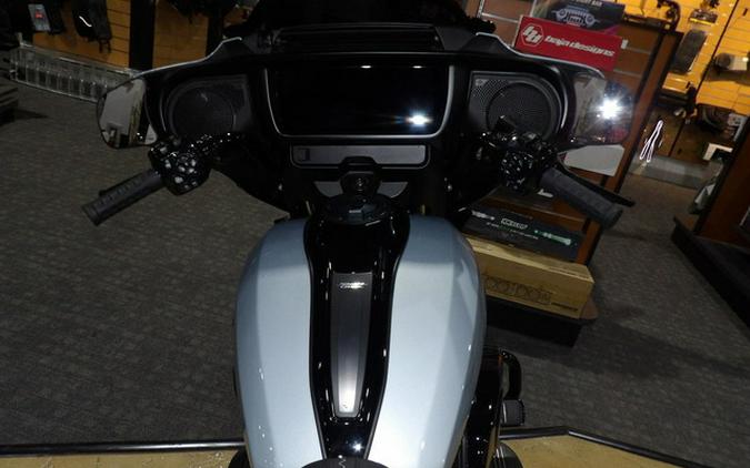 2024 Harley-Davidson FLHX - Street Glide Base