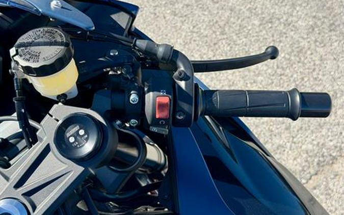 2027 Kawasaki NINJA® ZX™-6R ABS