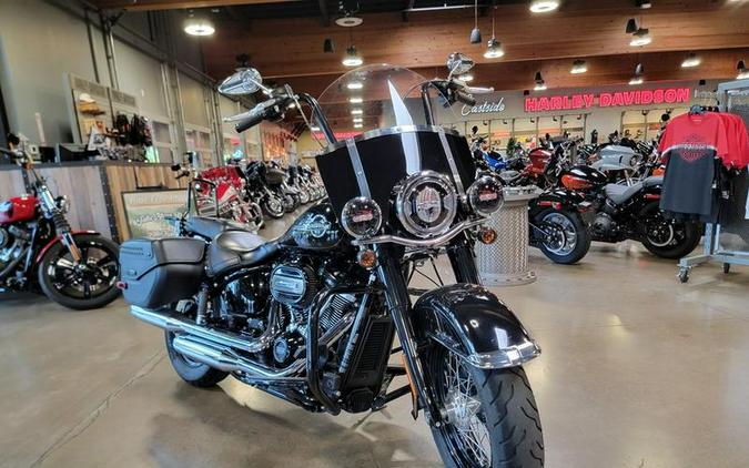 2018 Harley-Davidson® FLHCS - Softail® Heritage Classic 114