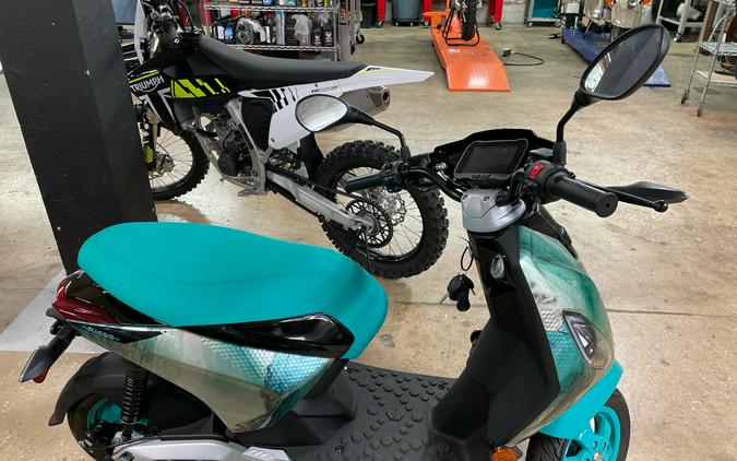2022 Piaggio Piaggio 1 FCW Active