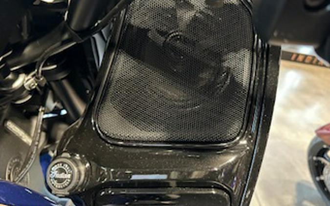 2024 Indian PURSUIT DARK HORSE