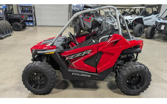2026 Polaris RZR 200 EFI