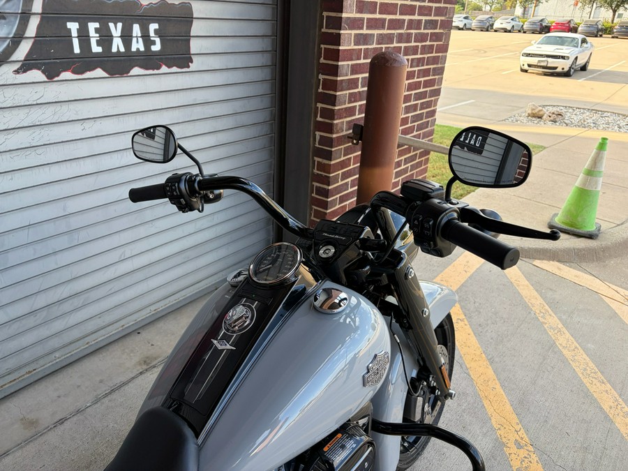 2025 Harley-Davidson Road King® Special