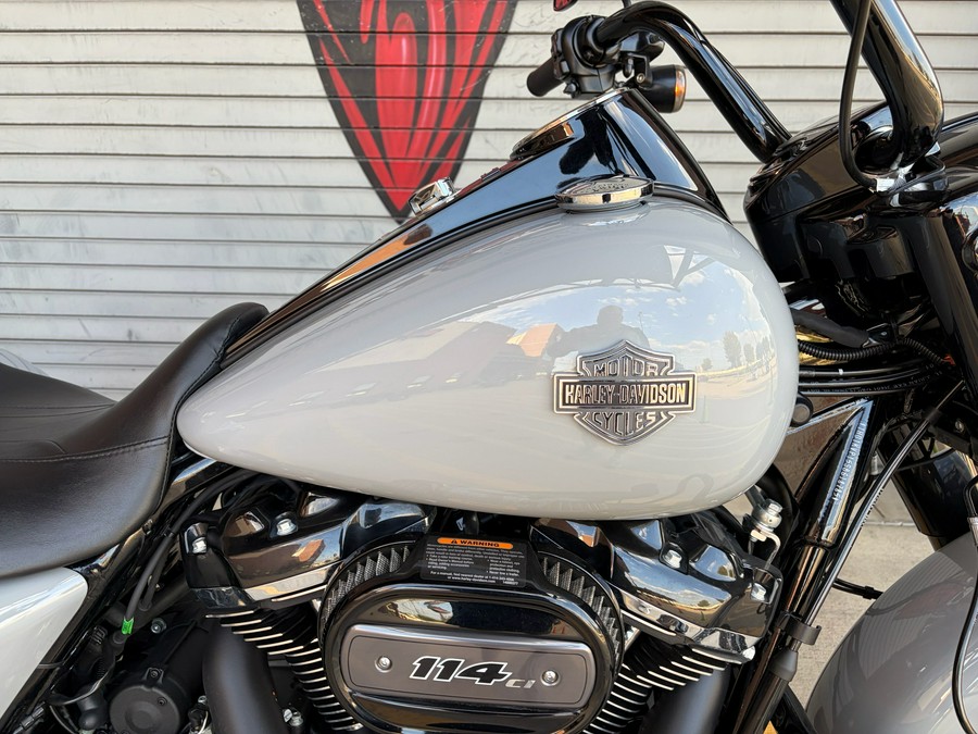 2025 Harley-Davidson Road King® Special