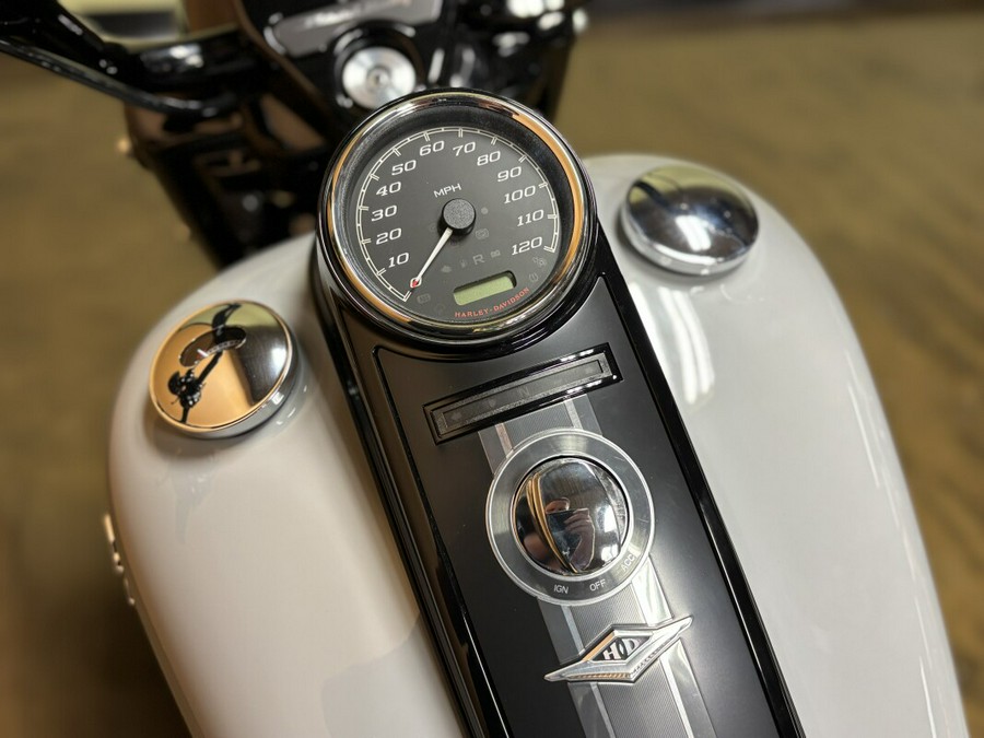 FLHRXS 2025 Road King Special